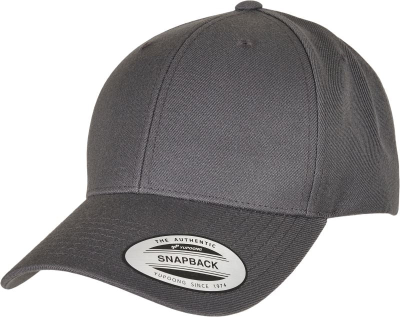 6-panelna snapback kapa Flexfit | 6789 - Eleganca in udobje v enem - oblekanadom